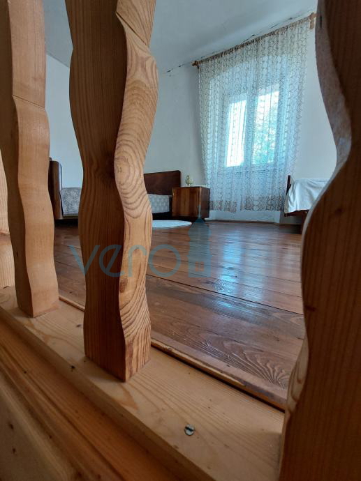 Croazia, Istria, Raša, casa bifamiliare in pietra, vista, cortile, vendita