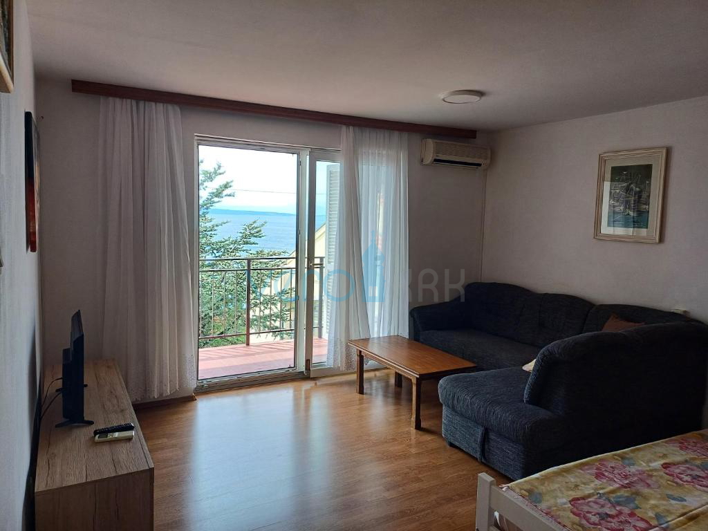 Novi Vinodolski, Klenovica, appartamento su due piani 144,73 m², vista mare, in vendita