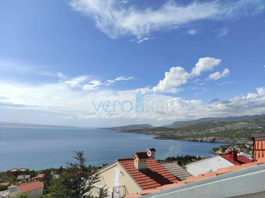 Novi Vinodolski, Klenovica, appartamento su due piani 144,73 m², vista mare, in vendita