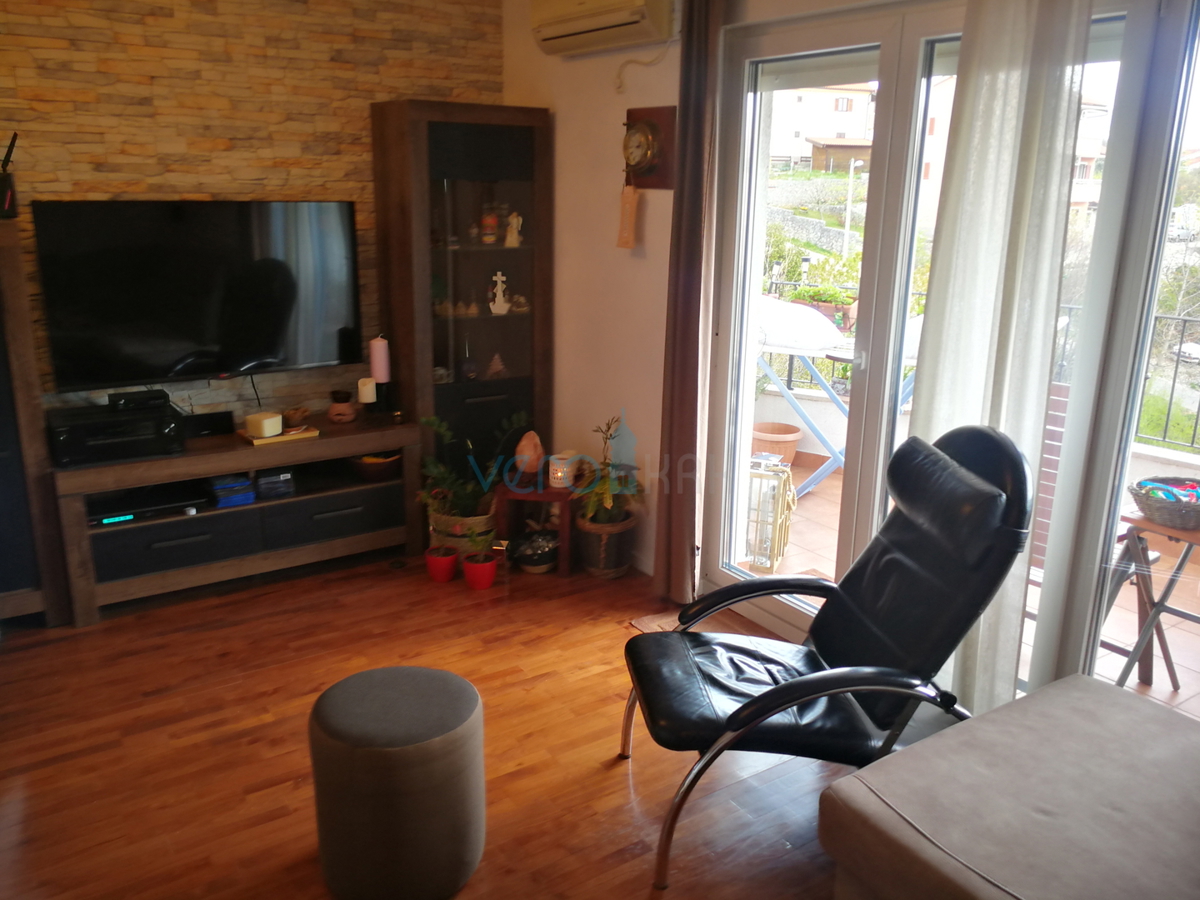 Rijeka, Srdoči, appartamento quadrilocale di 145 m2 in ottima posizione, vendita