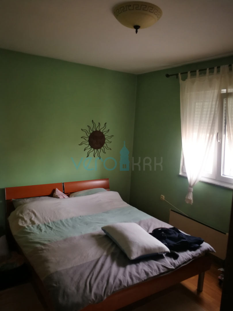 Rijeka, Srdoči, appartamento quadrilocale di 145 m2 in ottima posizione, vendita