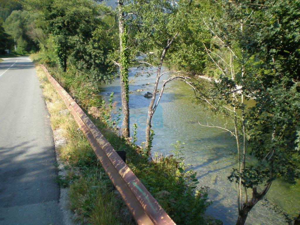 Delnice, Brod na Kupi, Terreno edificabile vicino al fiume