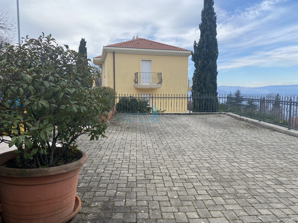 Omišalj, Njivice, Casa indipendente a 120 m dalla spiaggia con vista aperta, in vendita