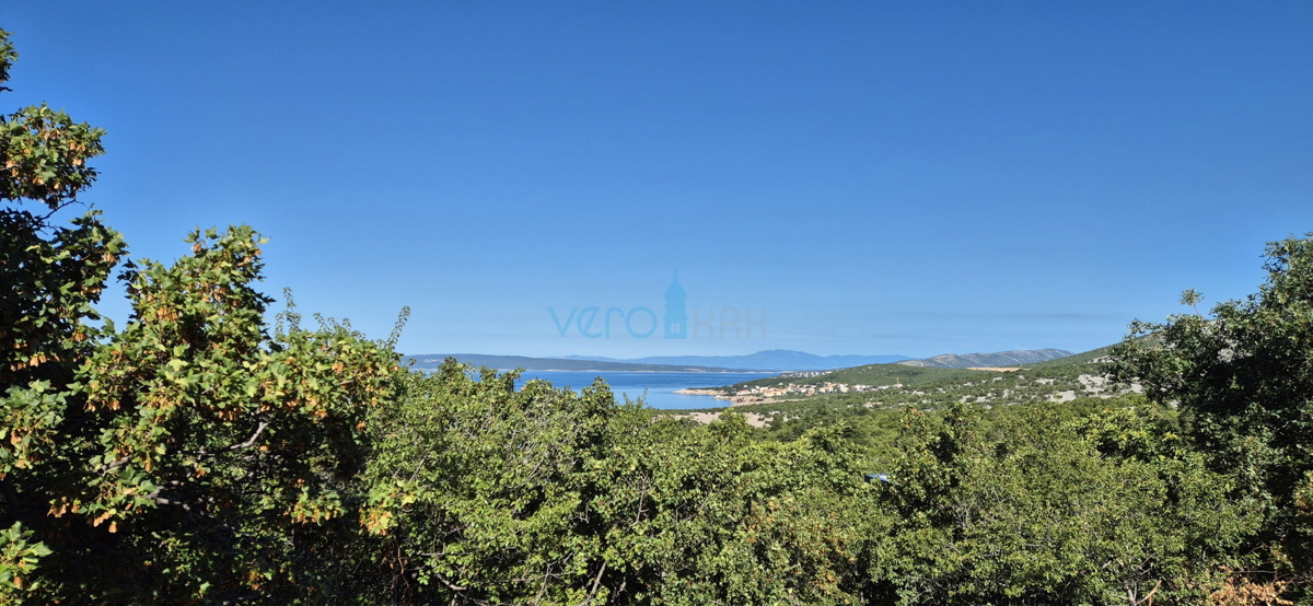 Kvarner, Novi Vinodolski, Klenovica - terreno 566m2, casa con piscina, vista mare, vendita