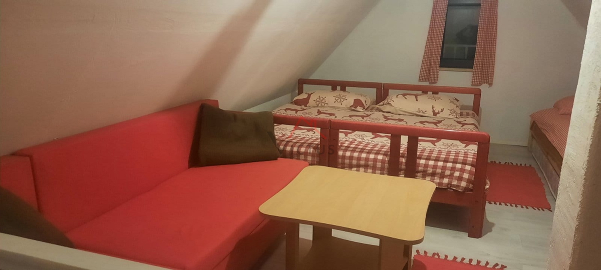 BRIBIR, LUKOVO - Casa nel bosco