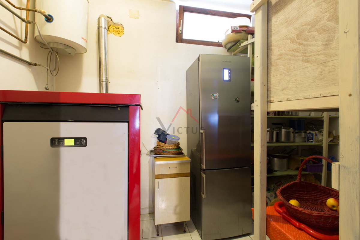 CRIKVENICA - Casa in pietra con giardino e garage