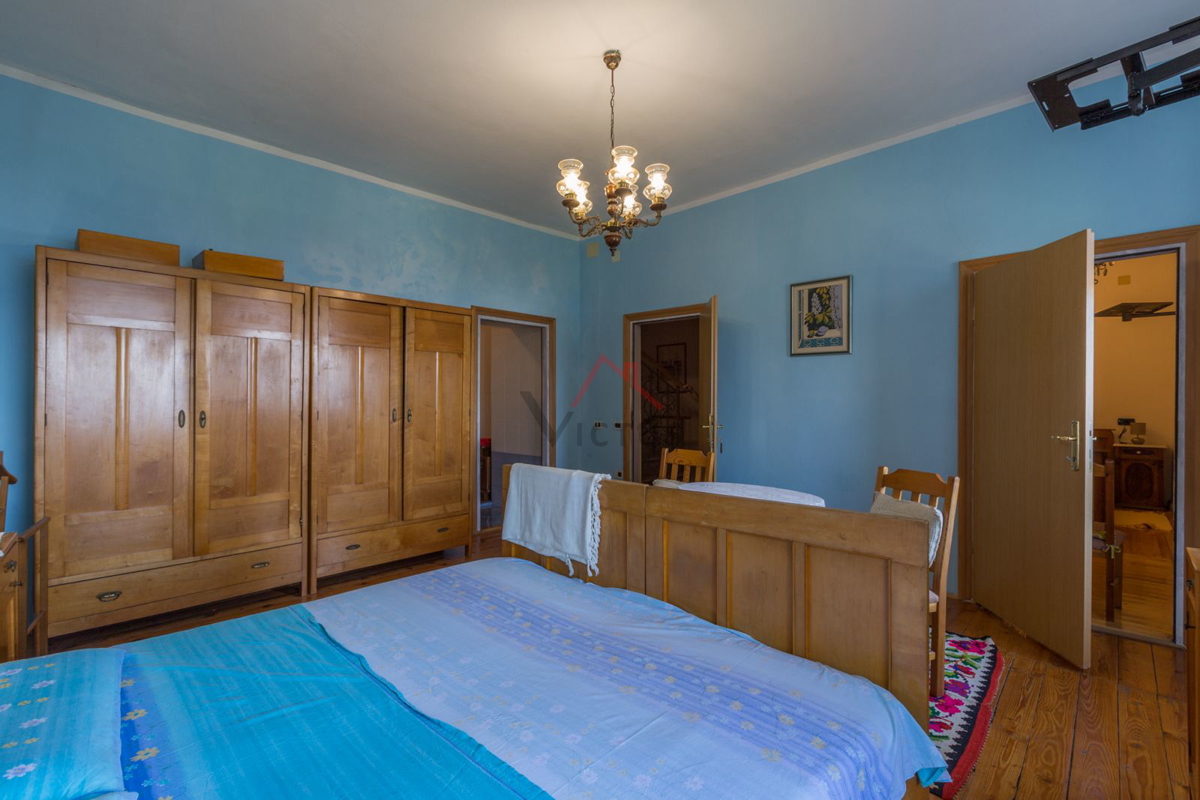 CRIKVENICA - Casa in pietra con giardino e garage