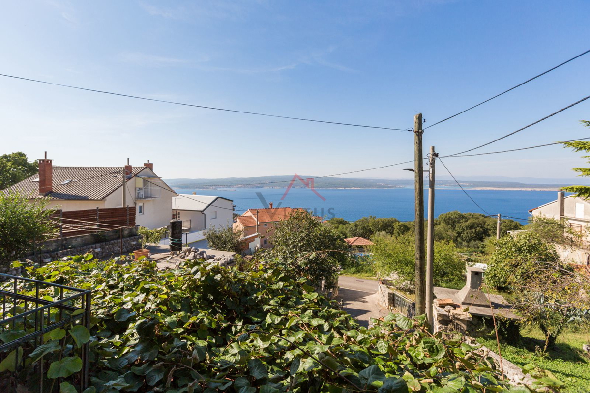 CRIKVENICA - Casa in pietra con giardino e garage