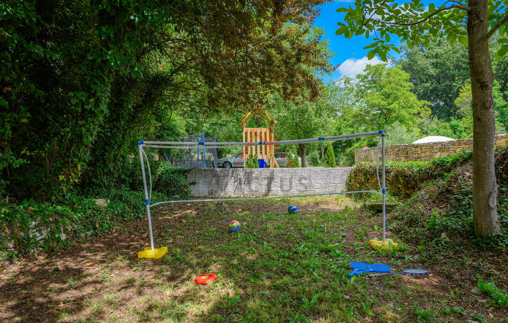 BATLUG - casa in pietra con piscina ristrutturata in moderno stile istriano