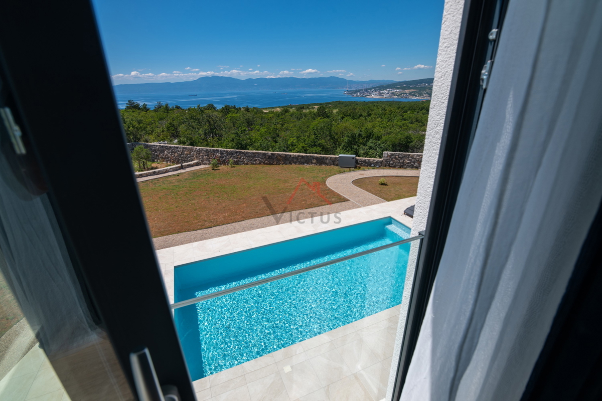 ŠMRIKA - Villa con piscina e vista mare, di nuova costruzione