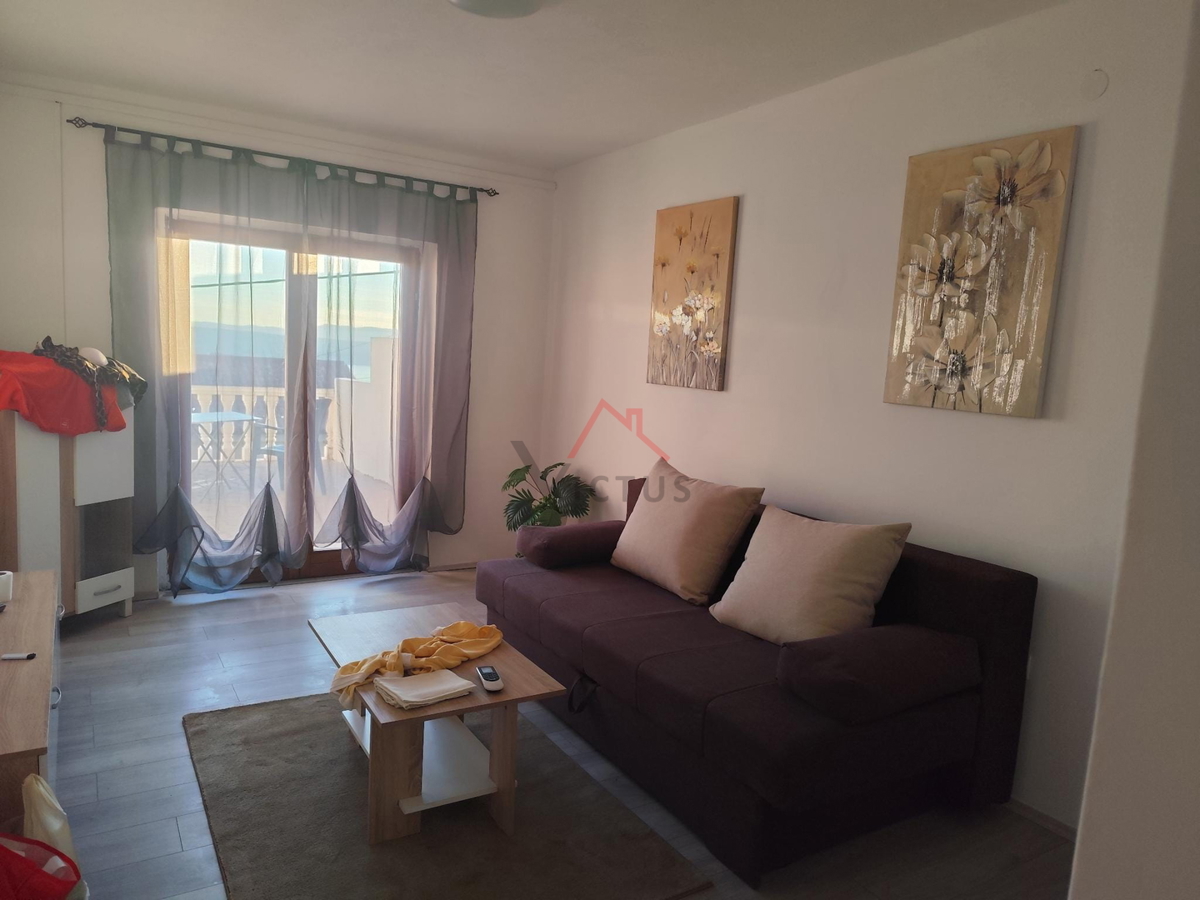 DRAMALJ - Appartamento con terrazza e ampio giardino