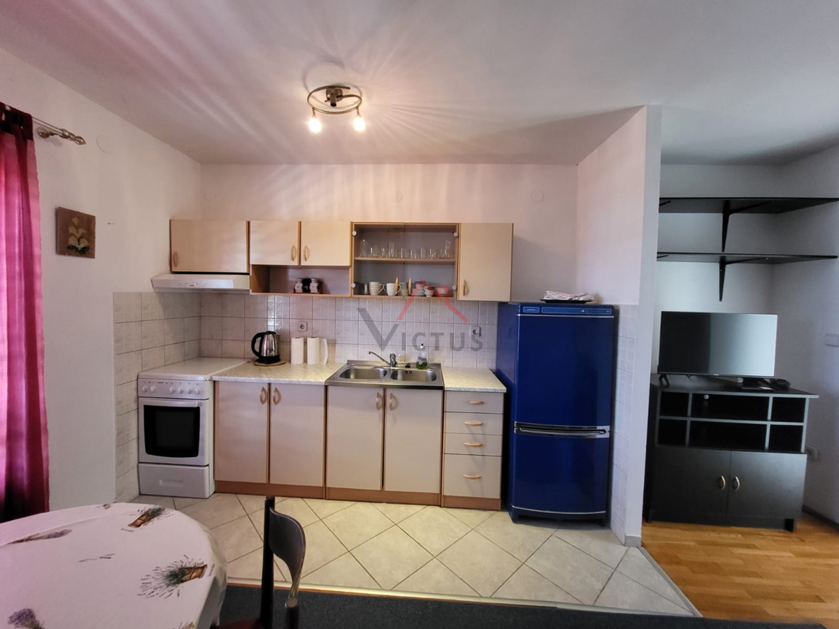 DRAMALJ - Casa, 2° fila dal mare