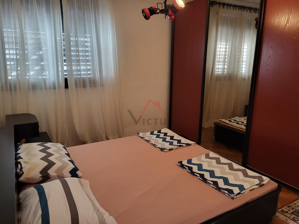 DRAMALJ - Casa, 2° fila dal mare