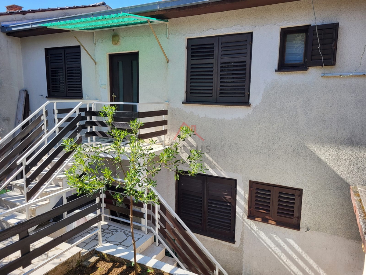 DRAMALJ - Casa, 2° fila dal mare