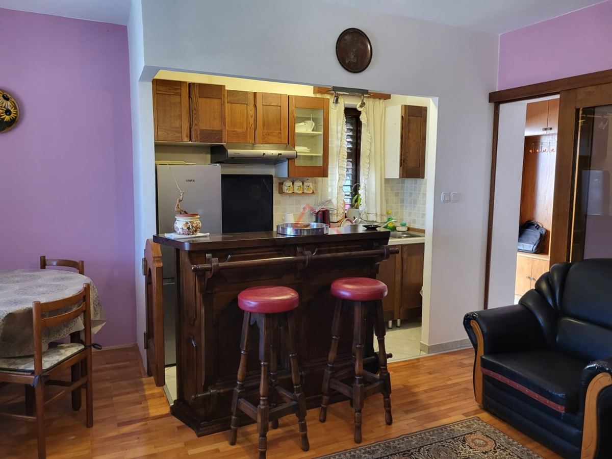 DRAMALJ - Casa, 2° fila dal mare