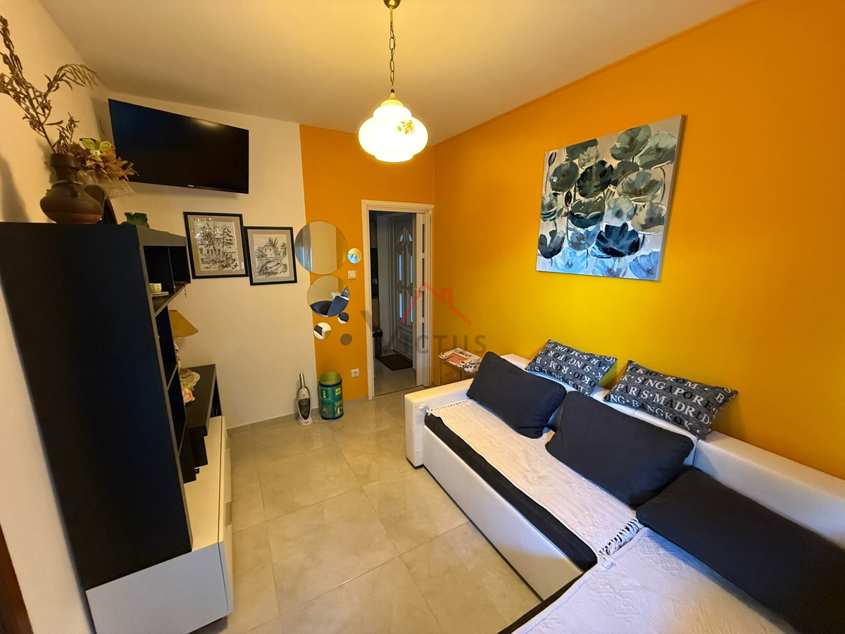 SELCE - Casa indipendente in posizione tranquilla