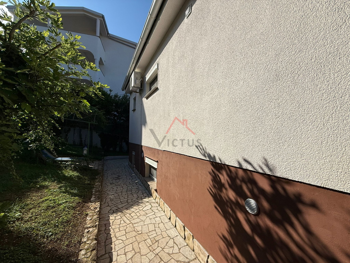 SELCE - Casa indipendente in posizione tranquilla