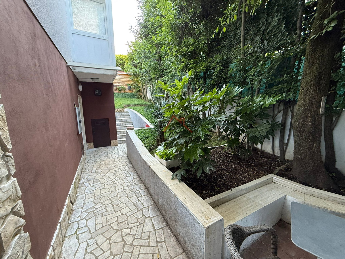 SELCE - Casa indipendente in posizione tranquilla