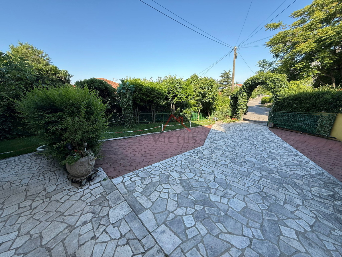 SELCE - Casa indipendente in posizione tranquilla