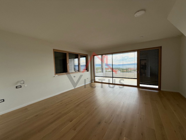 SELCE - Nuova costruzione, appartamento su due livelli