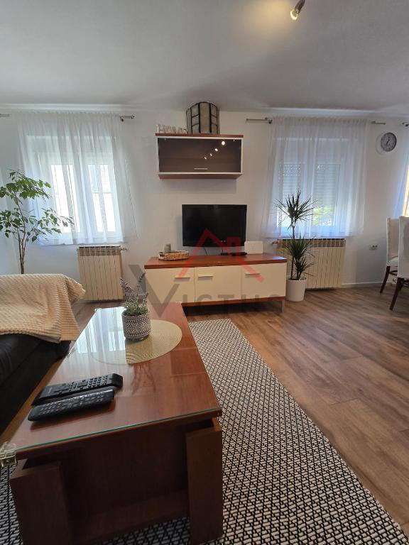 SELCE - Casa non lontano dal centro