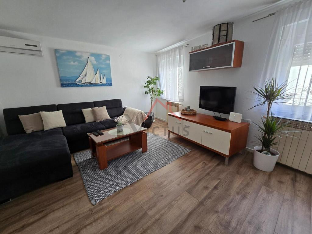 SELCE - Casa non lontano dal centro