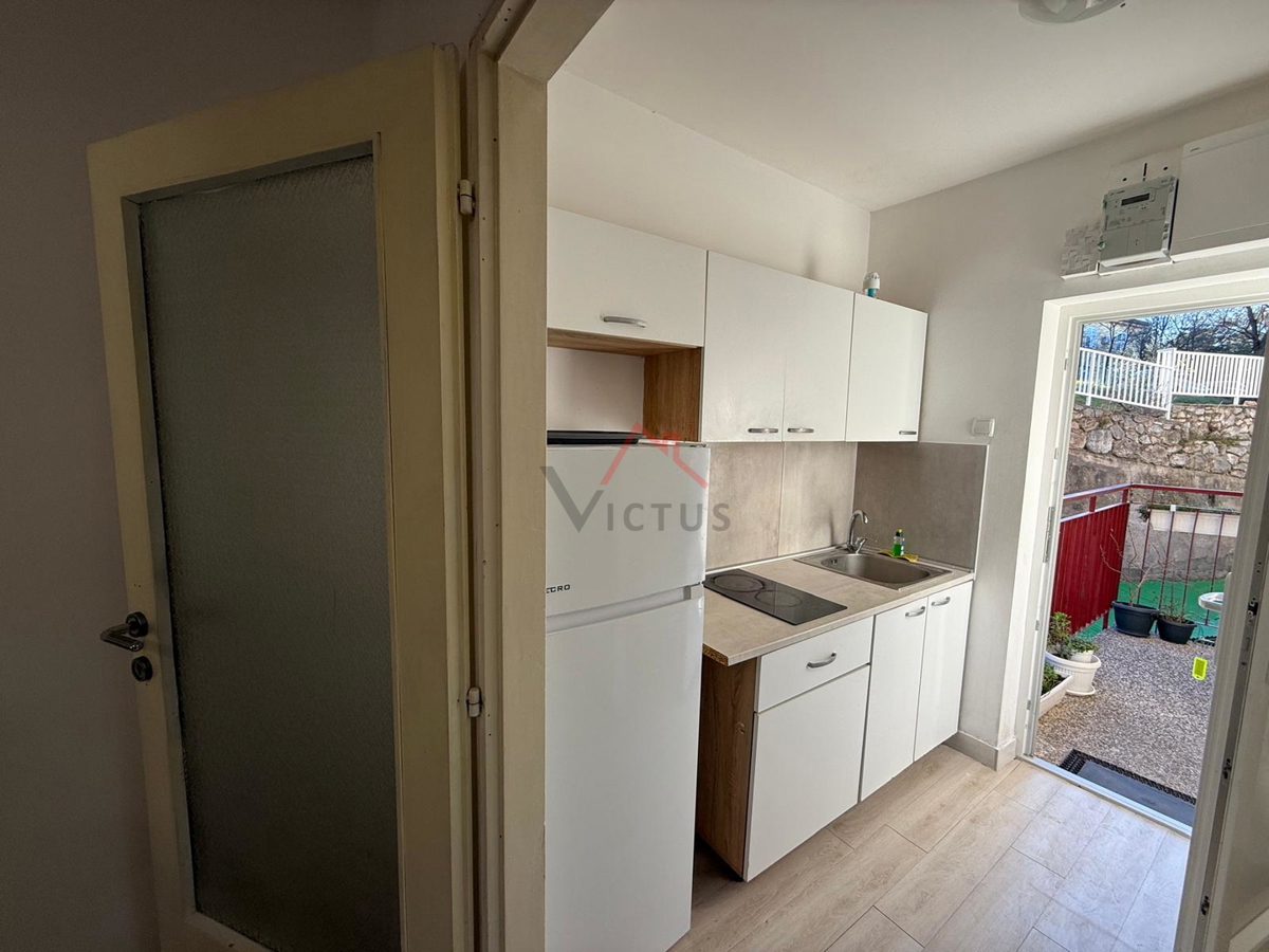 KRALJEVICA - Monolocale, a 100 metri dalla spiaggia, 28 m2