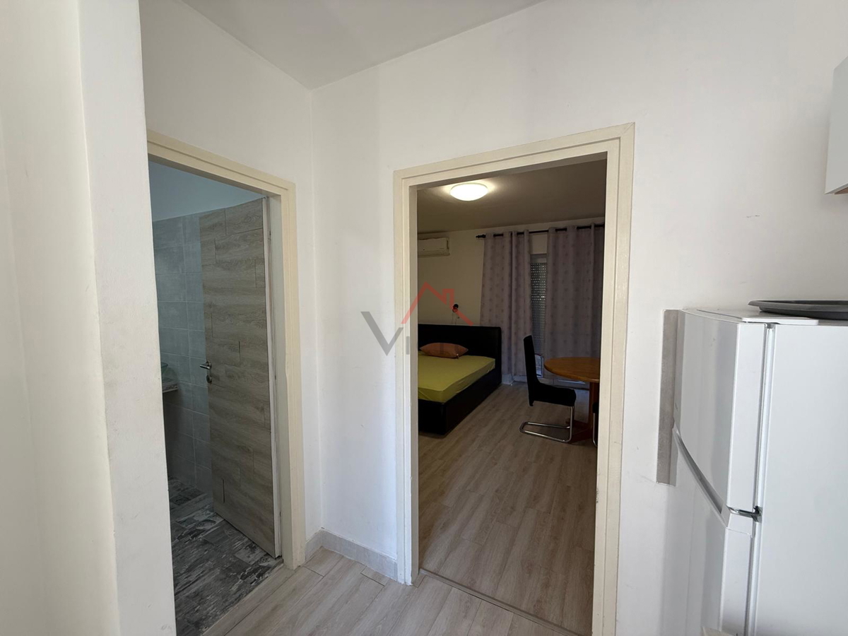 KRALJEVICA - Monolocale, a 100 metri dalla spiaggia, 28 m2