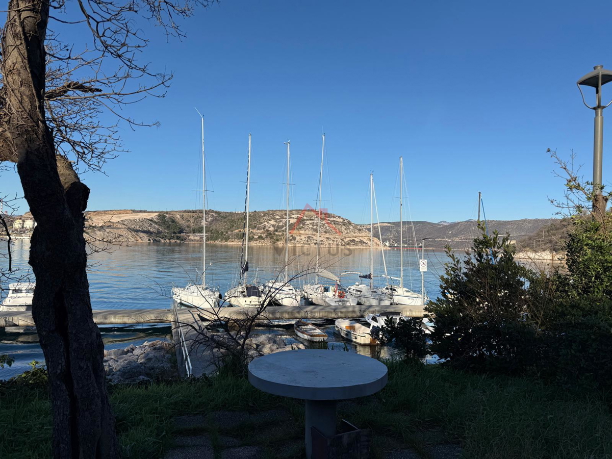 KRALJEVICA - Monolocale, a 100 metri dalla spiaggia, 28 m2