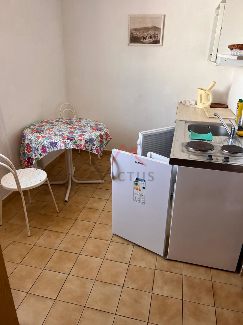 POVILE - Casa indipendente, a 120 metri dal mare