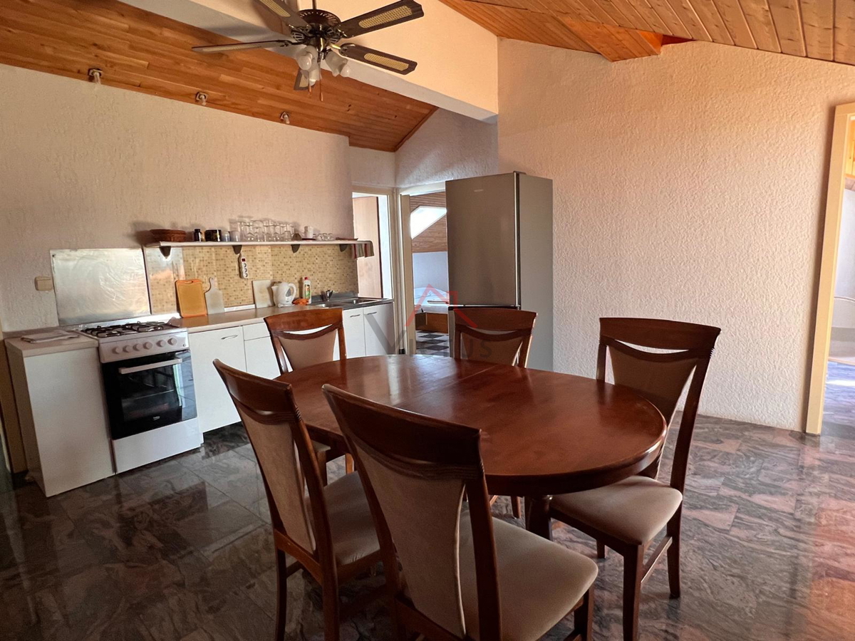 POVILE - Casa indipendente, a 120 metri dal mare