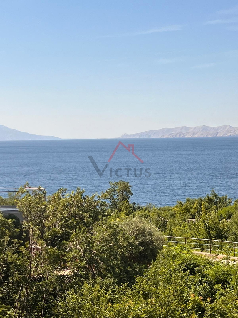 POVILE - Casa indipendente, a 120 metri dal mare