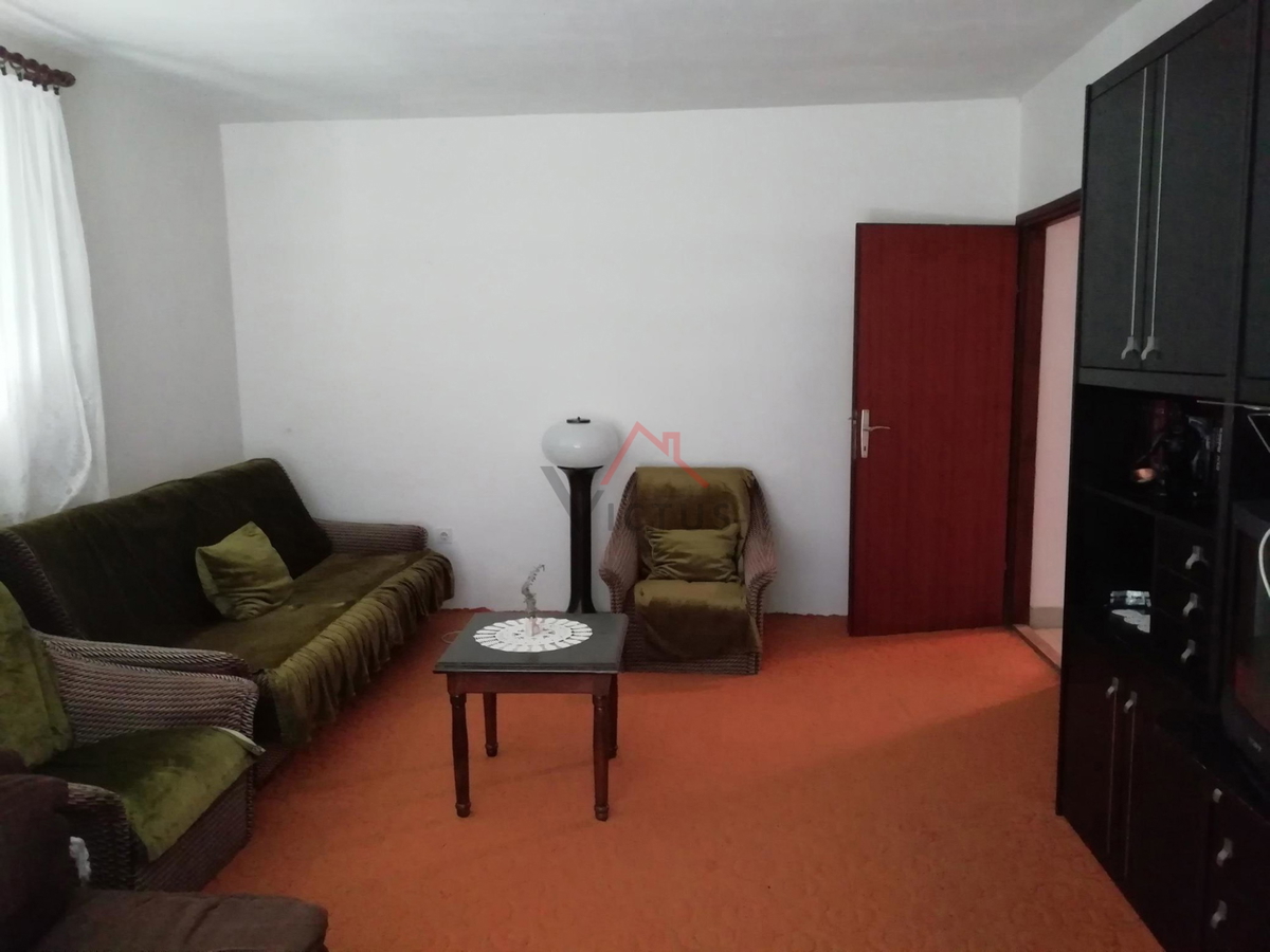 GRIŽANE - Villa indipendente in posizione tranquilla