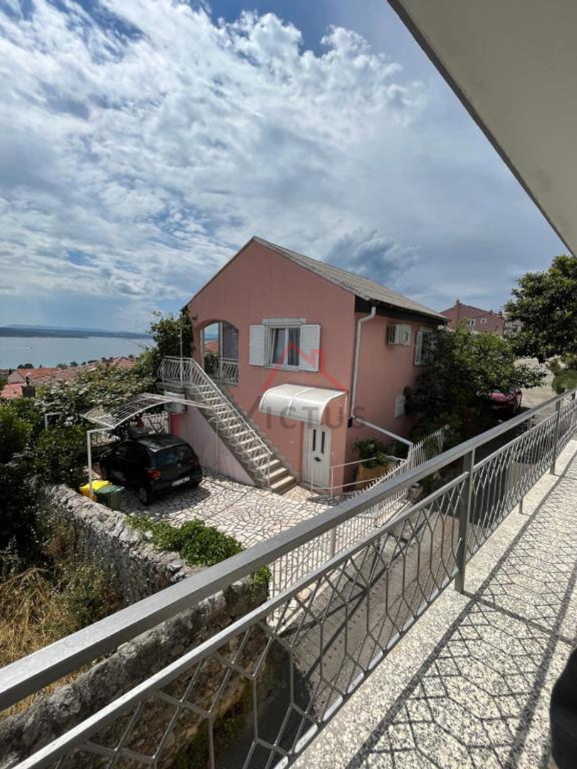 CRIKVENICA - Due case nei pressi del centro