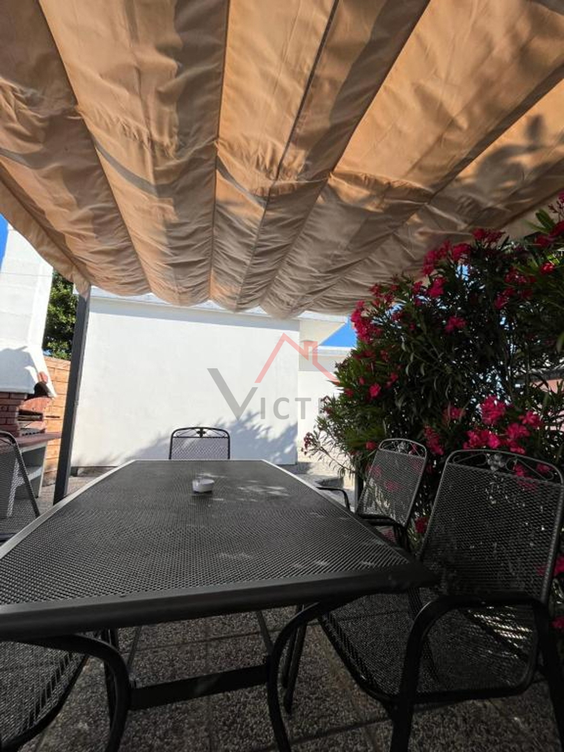 CRIKVENICA - Due case nei pressi del centro