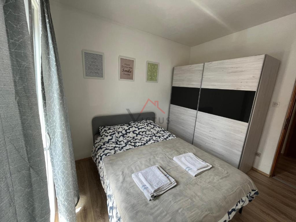 CRIKVENICA - Due case nei pressi del centro