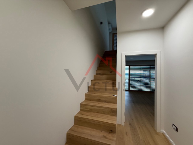 SELCE - nuova costruzione, appartamento su due piani