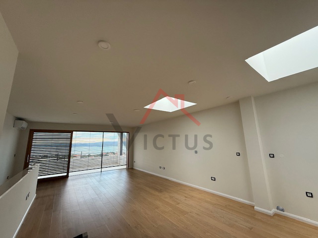 SELCE - nuova costruzione, appartamento su due piani