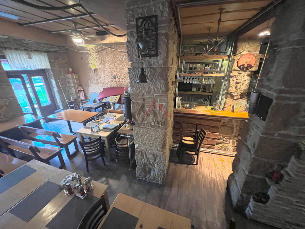 CRIKVENICA - Ristorante nel centro della città