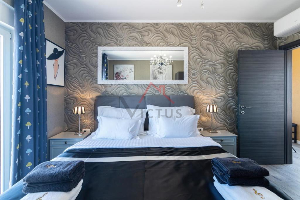 SELCE - Casa con piscina e vista panoramica sul mare