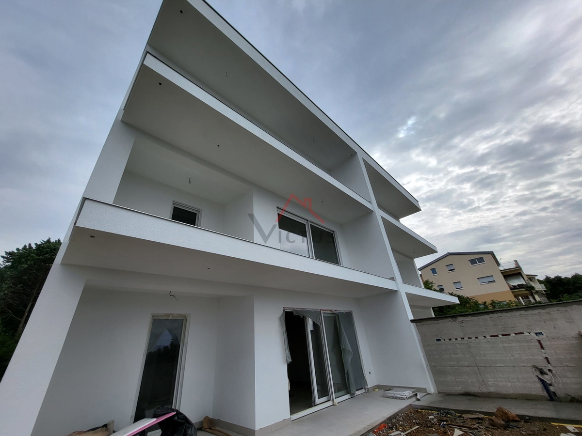 SMOKVICA KRMPOTSKA - Appartamento al primo piano di una nuova costruzione, 57 m2