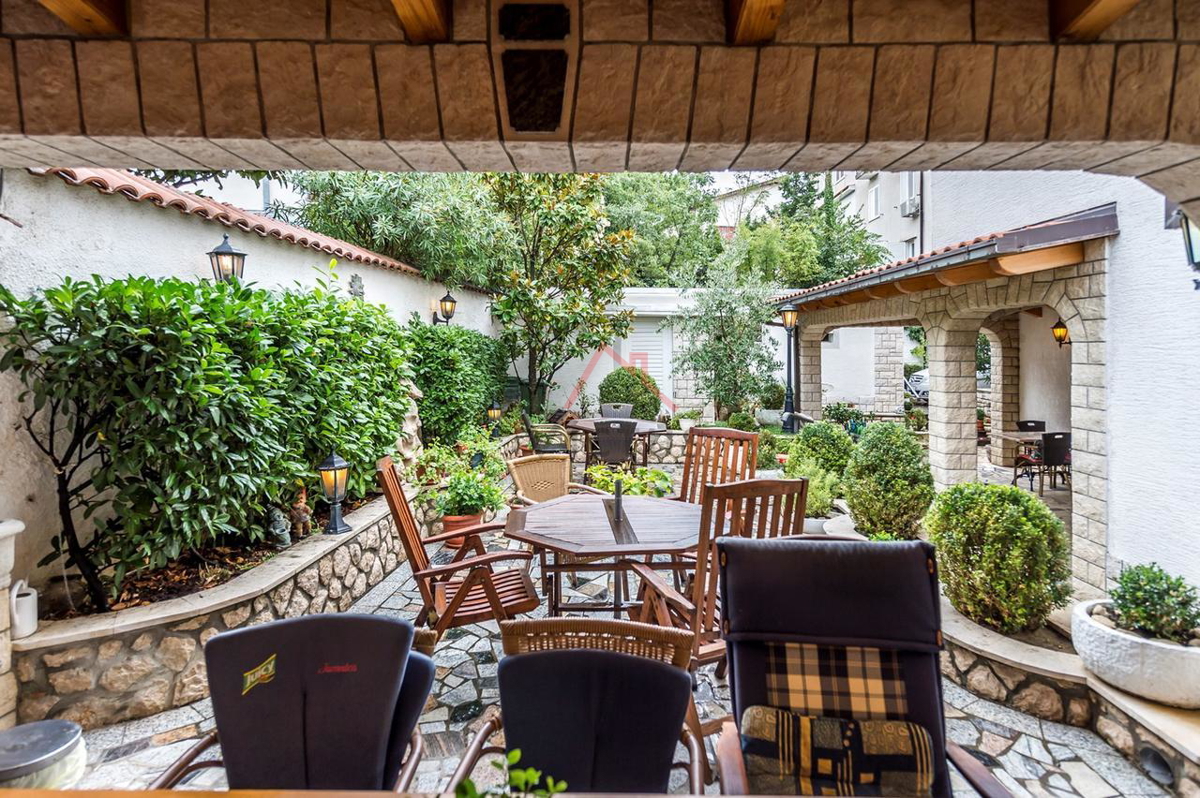 SELCE - casa con appartamenti