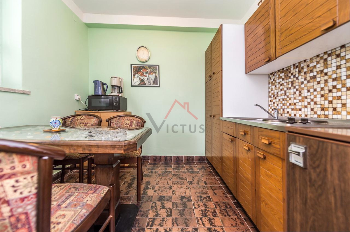 SELCE - casa con appartamenti