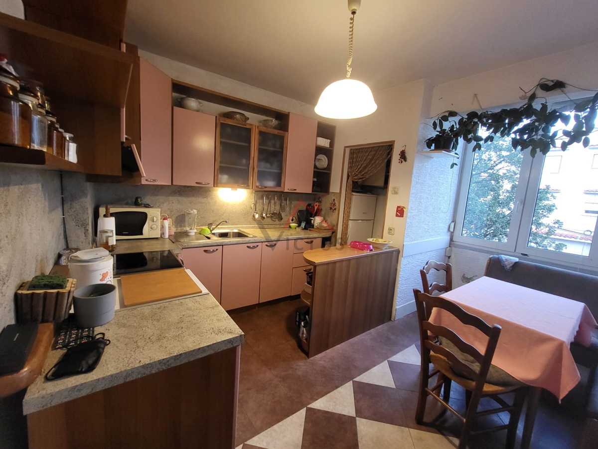 CRIKVENICA - 2 camere + soggiorno con angolo cottura, appartamento vicino al centro, 70 m2