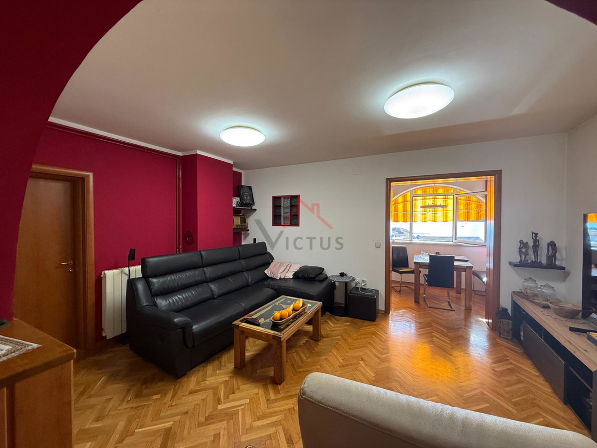 SELCE - 3S+DB, appartamento al 2° piano con parcheggio