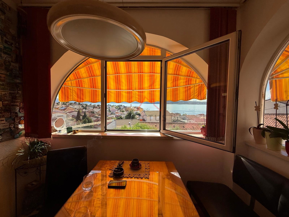 SELCE - 3S+DB, appartamento al 2° piano con parcheggio