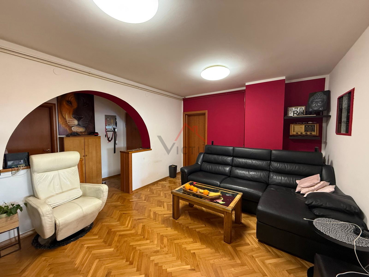 SELCE - 3S+DB, appartamento al 2° piano con parcheggio