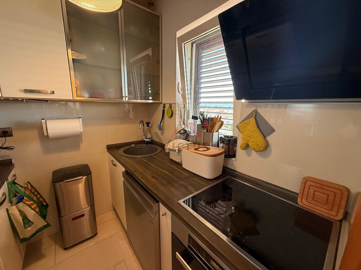 SELCE - 3S+DB, appartamento al 2° piano con parcheggio