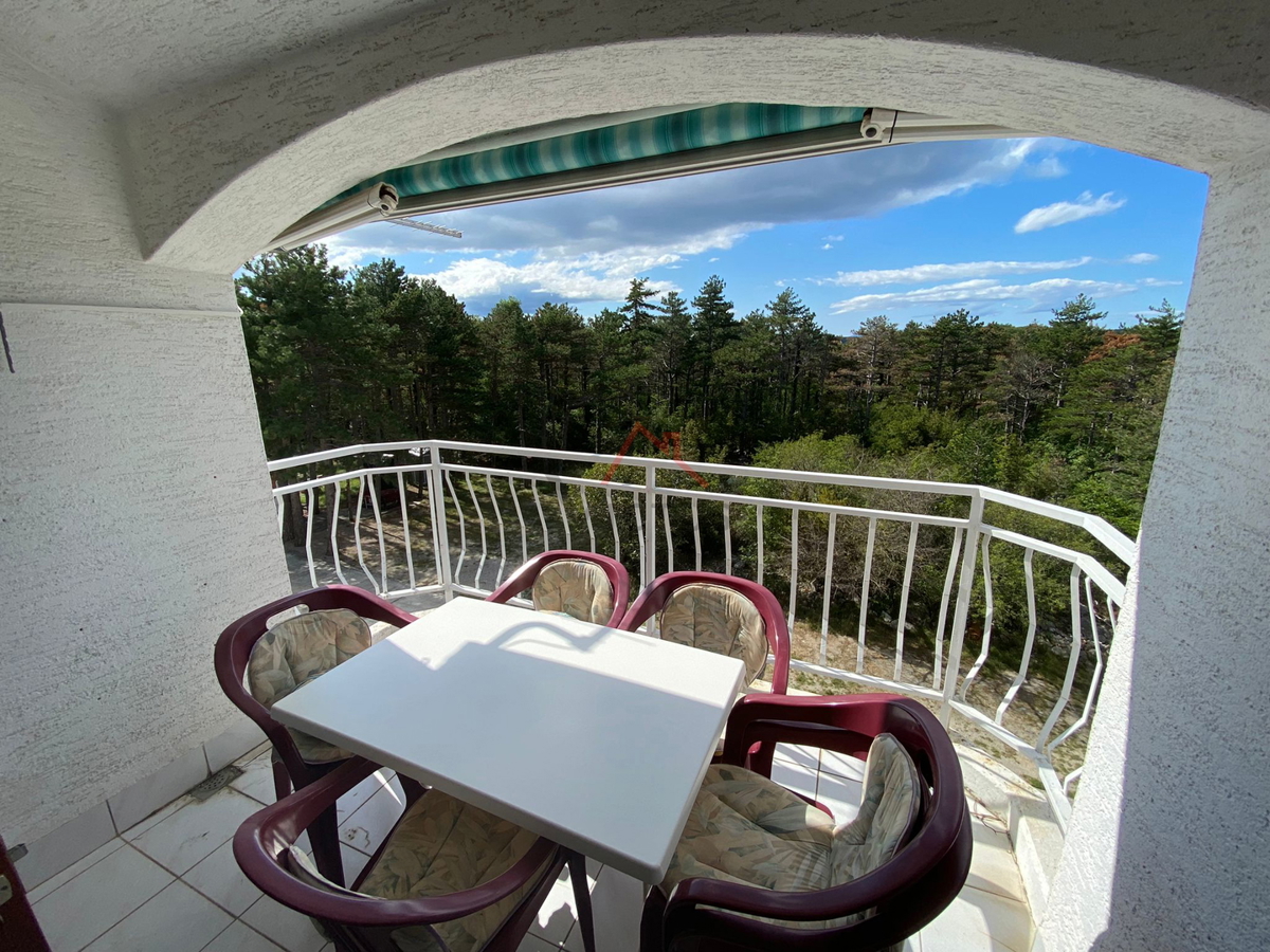 JADRANOVO - Monolocale con soggiorno, appartamento con balcone, 45 m2