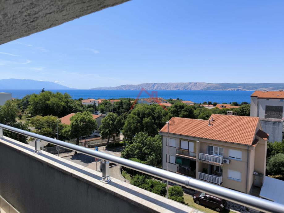 NOVI VINODOLSKI - 1S+DB, appartamento ristrutturato nel centro città, 66 m2